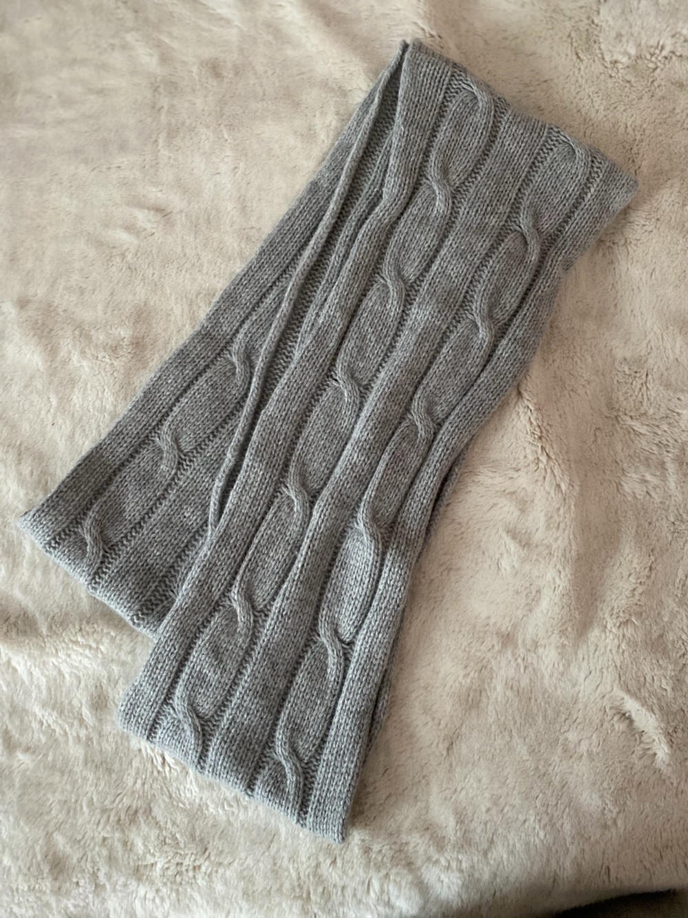 Portolano 100% cashmere cable knit gray infinity scarf